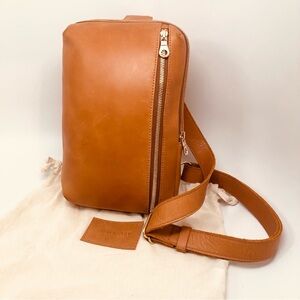 Parker Clay Full-grain Leather Unisex Bale Sling Bag Handbag Backpack Cognac